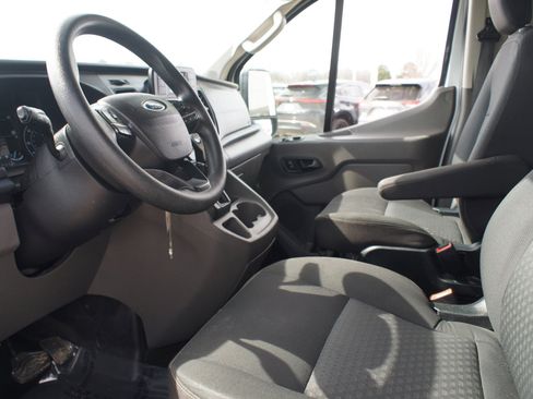 Used 2021 Ford Transit 350 XLT image 5
