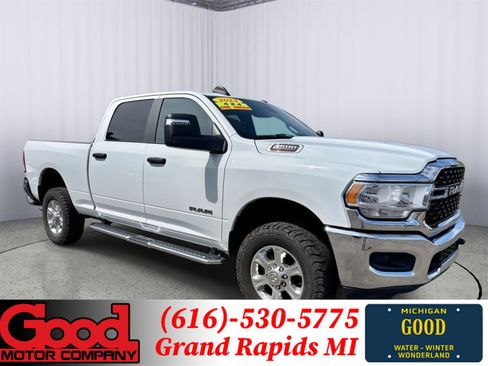 Used 2024 RAM 2500 Big Horn w/ Bed Utility Group AWD/4WD image 1