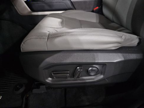 Used 2024 Toyota Tundra SR5 image 17
