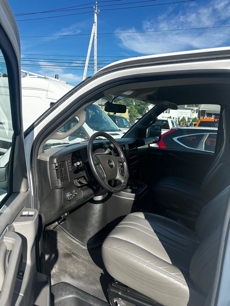 Used 2021 Chevrolet Express 2500 w/ Driver Convenience Package RWD image 11