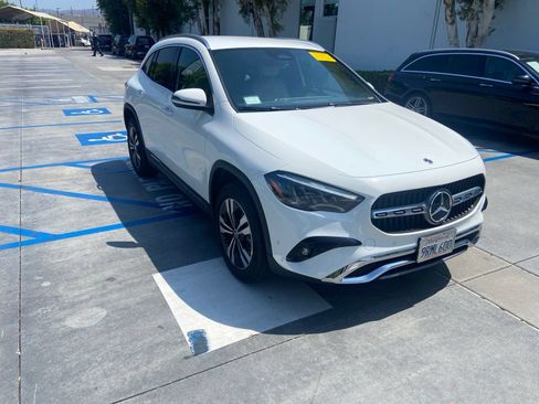 Used 2025 Mercedes-Benz GLA 250 image 4