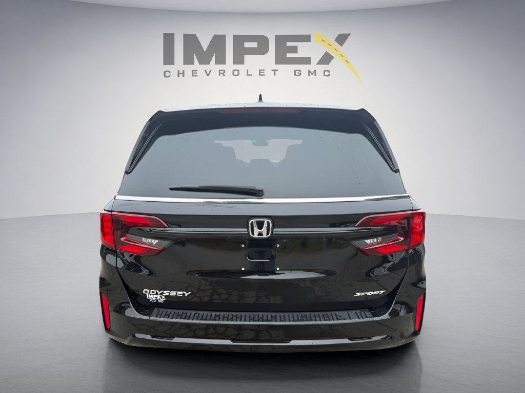 Used 2025 Honda Odyssey Sport-L image 4