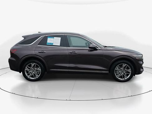 Used 2023 Genesis GV70 2.5T w/ Select Package AWD/4WD image 5