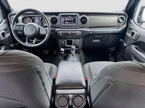 Used 2022 Jeep Wrangler Sport AWD/4WD image 24