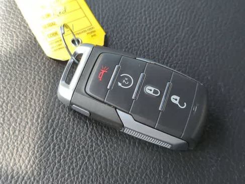 Used 2023 RAM 1500 Big Horn AWD/4WD image 36