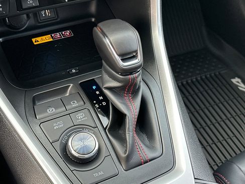 Certified 2025 Toyota RAV4 XSE image 27