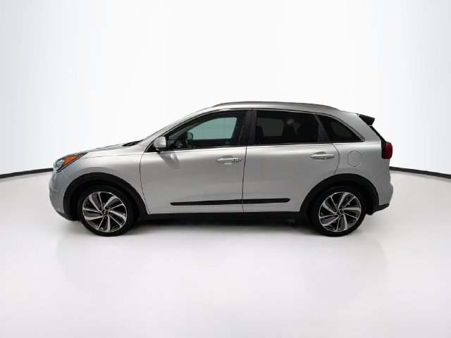 Used 2017 Kia Niro Touring FWD image 4