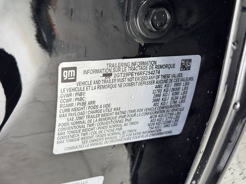 Certified 2024 GMC Sierra 2500 AT4 image 10