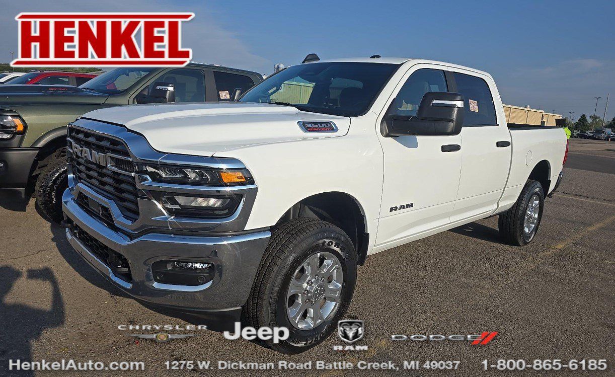 Used 2025 RAM 3500 Lone Star w/ Safety Group AWD/4WD image 1