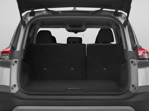 Used 2023 Nissan Rogue SV w/ SV Premium Package image 14