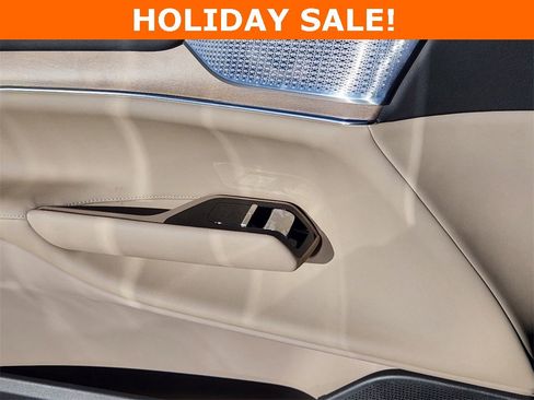 New 2025 Volvo EX90 Ultra image 10