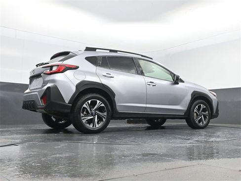 Used 2024 Subaru Crosstrek 2.0i Premium image 25