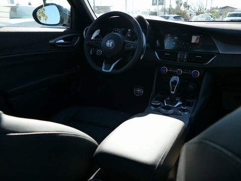 New 2025 Alfa Romeo Giulia AWD image 25