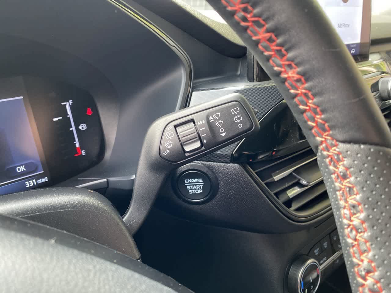 Used 2025 Ford Escape ST-Line Select AWD/4WD image 21