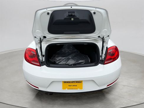 Used 2013 Volkswagen Beetle 2.5 image 17