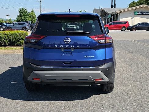 Used 2023 Nissan Rogue SV AWD/4WD image 13