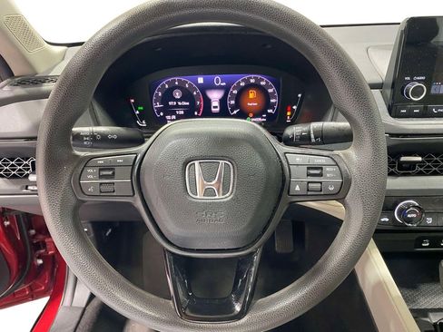 Used 2023 Honda Accord EX image 19