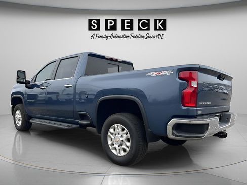 Used 2024 Chevrolet Silverado 2500 LTZ w/ LTZ Premium Package AWD/4WD image 3