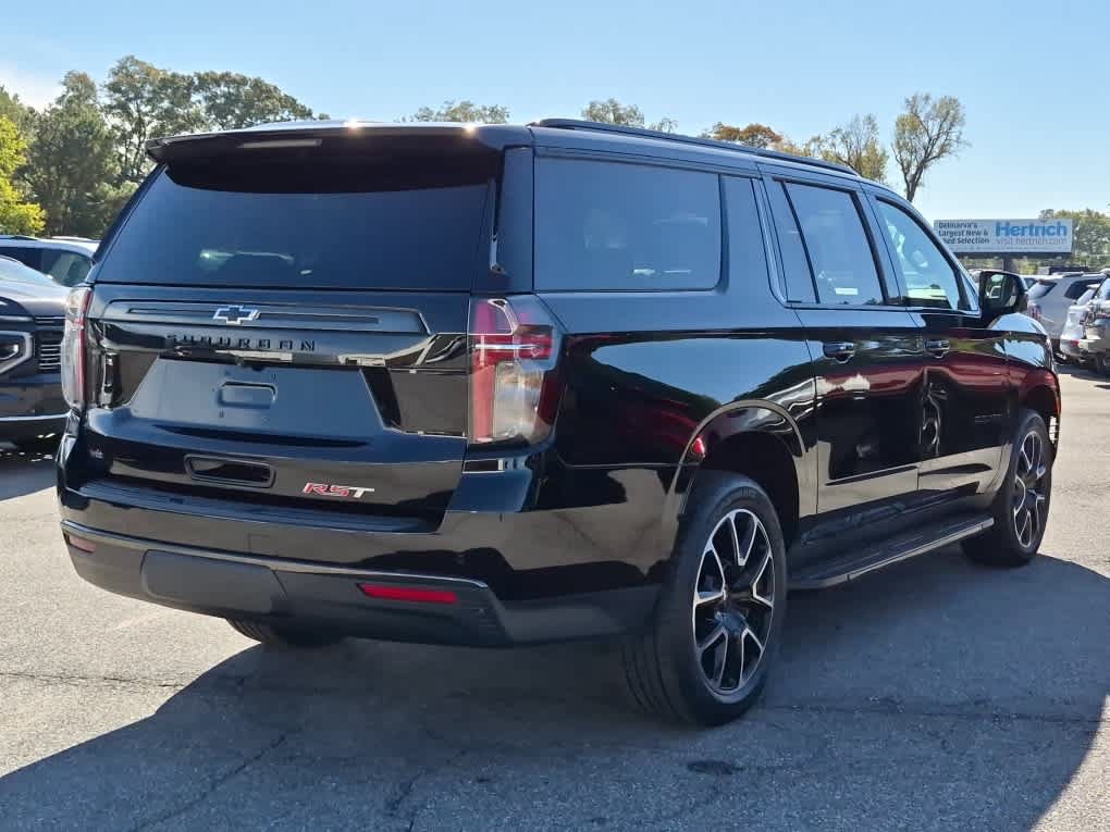 Used 2021 Chevrolet Suburban RST w/ Luxury Package AWD/4WD image 5