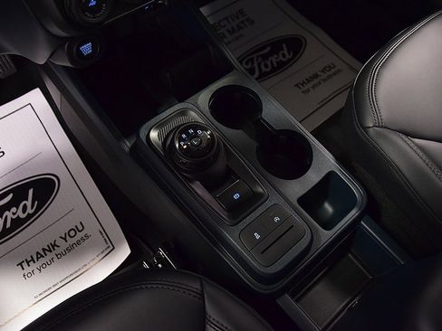 New 2025 Ford Maverick Lariat w/ Black Appearance Package image 23