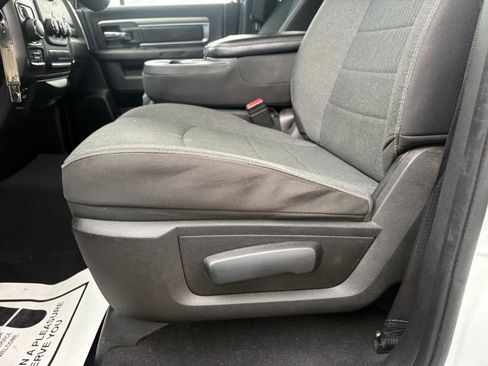 Used 2021 RAM 1500 Classic Warlock AWD/4WD image 29