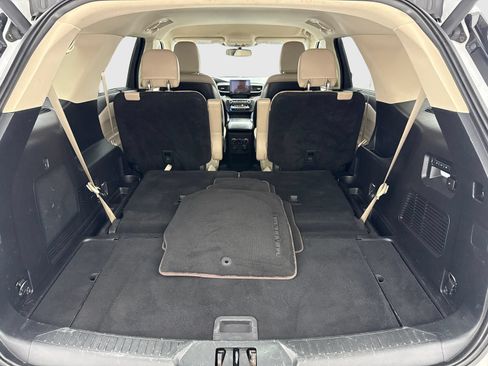 Used 2020 Ford Explorer Limited AWD/4WD image 46