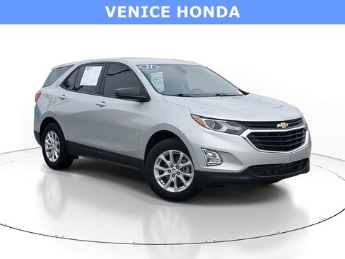 Used 2021 Chevrolet Equinox LS w/ LS Convenience Package image 1