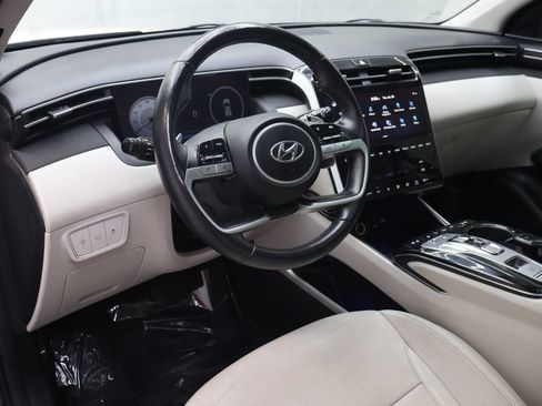 Used 2023 Hyundai Tucson Limited AWD/4WD image 17