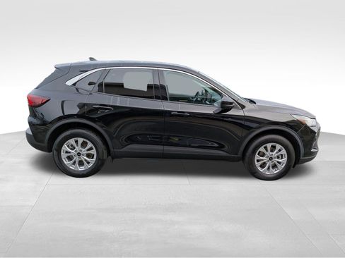 Certified 2023 Ford Escape Active w/ Tech Pack #2 image 4