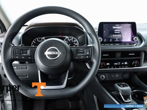Used 2023 Nissan Rogue SV FWD image 20