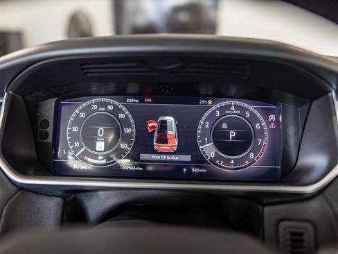 Used 2019 Land Rover Range Rover Sport HSE image 23