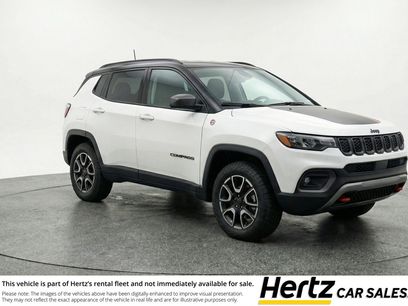 Used 2025 Jeep Compass Trailhawk