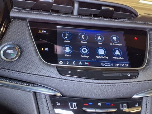 Used 2025 Cadillac XT5 Sportv w/ LPO, Bronce Accent Package image 14