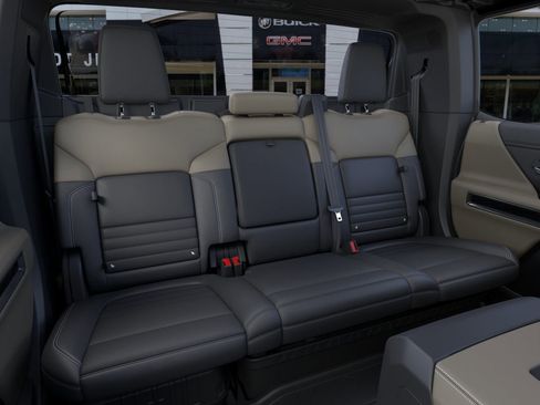 New 2026 GMC Hummer EV 4x4 Crew Cab image 19