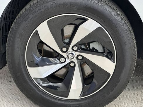 Used 2024 Jaguar F-PACE R-Dynamic S image 11