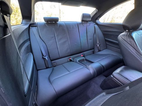 Used 2017 BMW M2 image 48