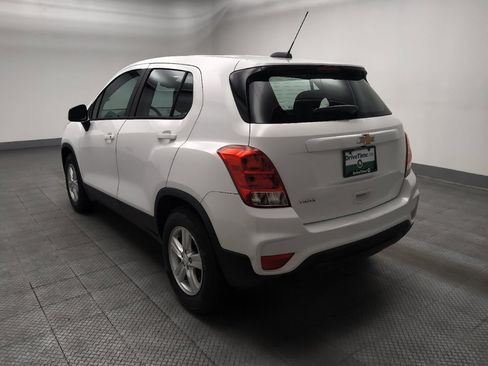 Used 2020 Chevrolet Trax LS FWD image 5