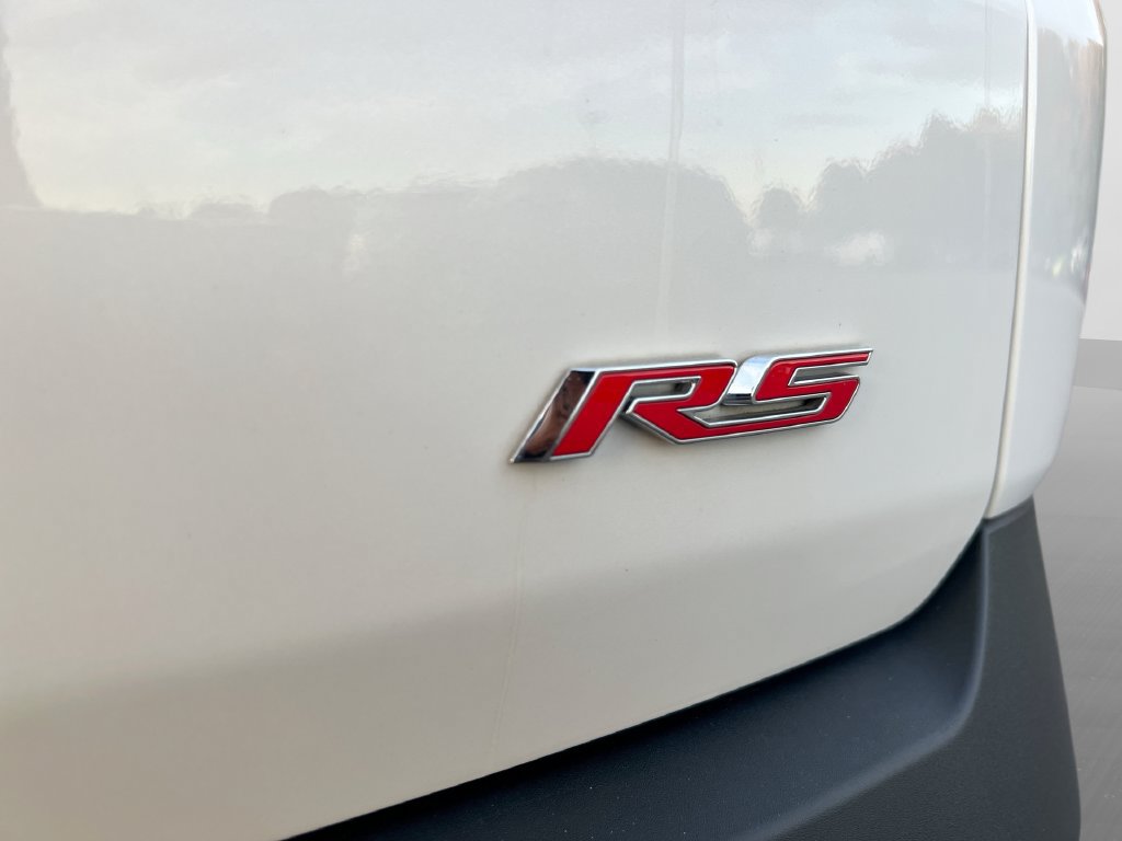 Used 2023 Chevrolet Traverse RS AWD/4WD image 34