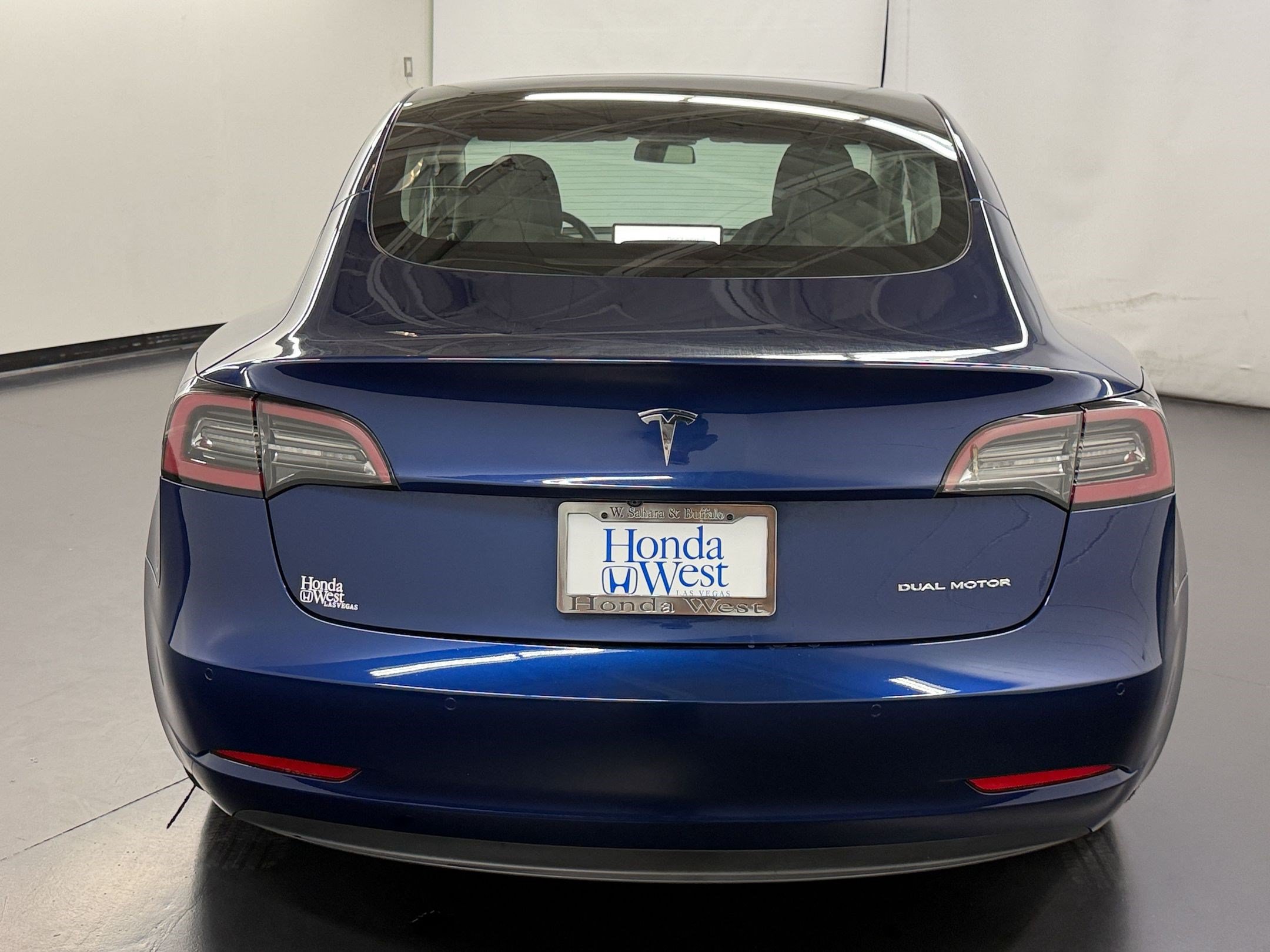 Used 2022 Tesla Model 3 Long Range AWD/4WD image 10