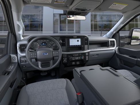 New 2026 Ford F350 XL w/ STX Appearance Package AWD/4WD image 31