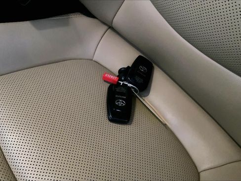 Used 2022 Toyota RAV4 Limited w/ Limited Grade Weather Package AWD/4WD image 14