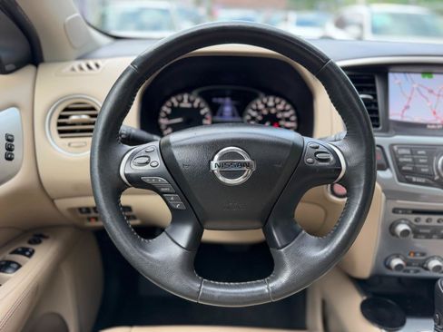 Used 2017 Nissan Pathfinder SL w/ SL Premium Package AWD/4WD image 52