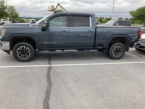 Used 2020 GMC Sierra 2500 SLE AWD/4WD image 4