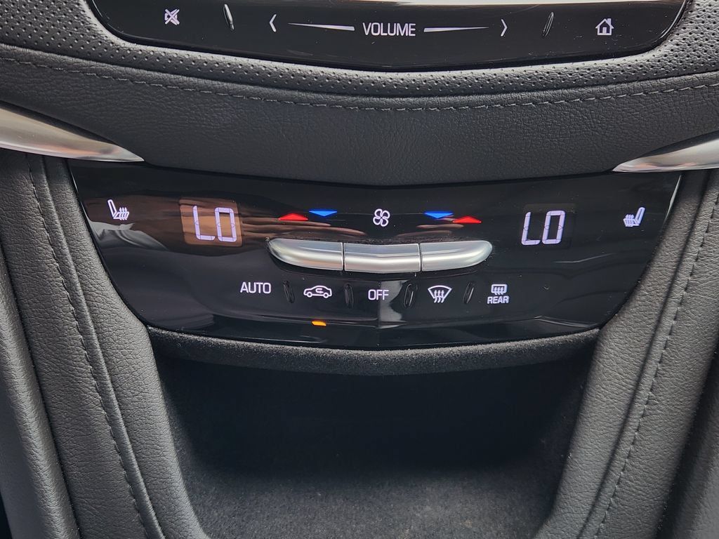 Used 2019 Cadillac XT5 Luxury FWD image 18