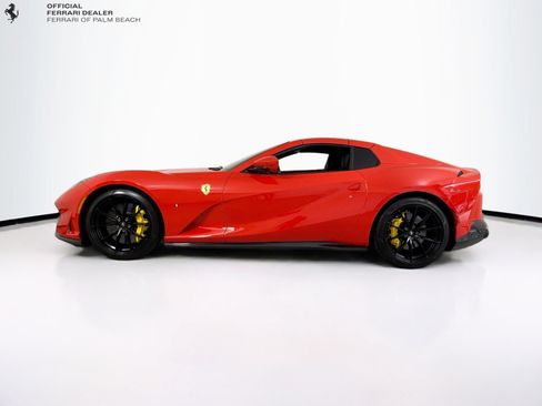 Certified 2021 Ferrari 812 GTS RWD image 4