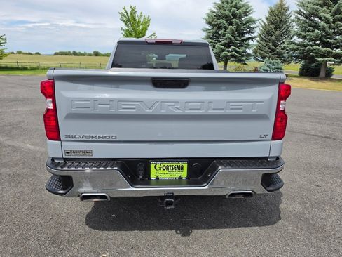 Used 2024 Chevrolet Silverado 1500 LT AWD/4WD image 7