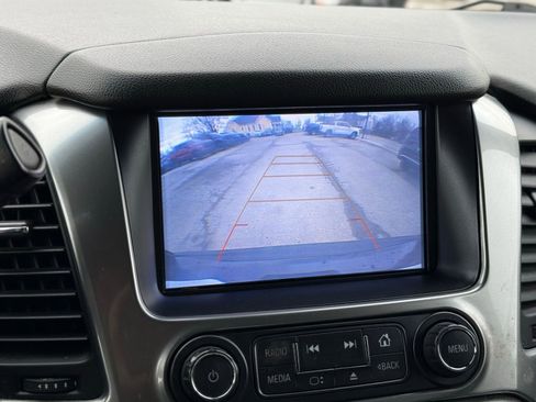 Used 2018 Chevrolet Tahoe LT image 37