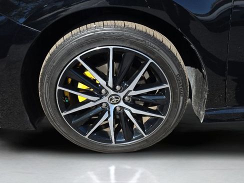 Used 2024 Toyota Camry SE FWD image 10