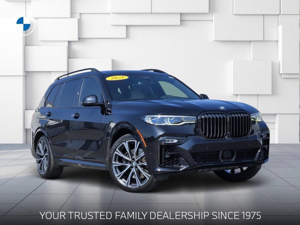 Used 2021 BMW X7 M50i AWD/4WD image 1