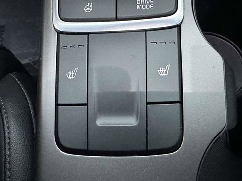 Used 2020 Kia Optima SE image 9